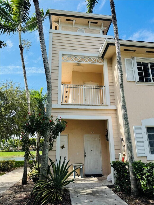 Photo - 364 NE 25th Pl Unit 201