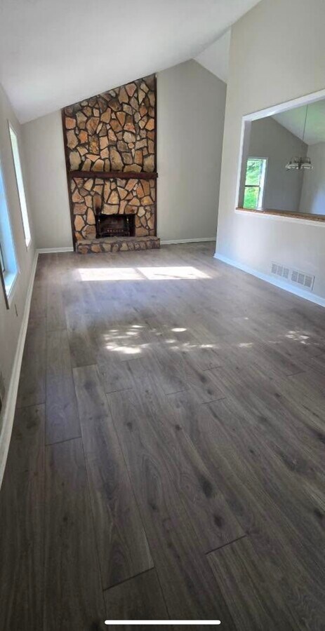 Photo - 3730 Silver Leaf Ct SW