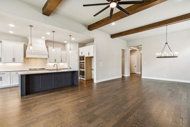 Photo - 2232 Grey September St