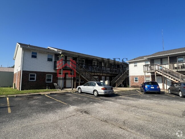 Building Photo - Upstairs One-Bedroom Apartment | Boonville... Unit 17