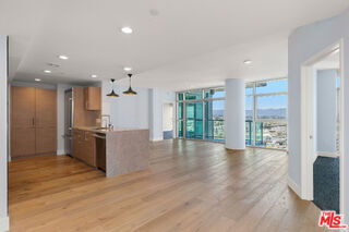 Photo - 13650 Marina Pointe Dr