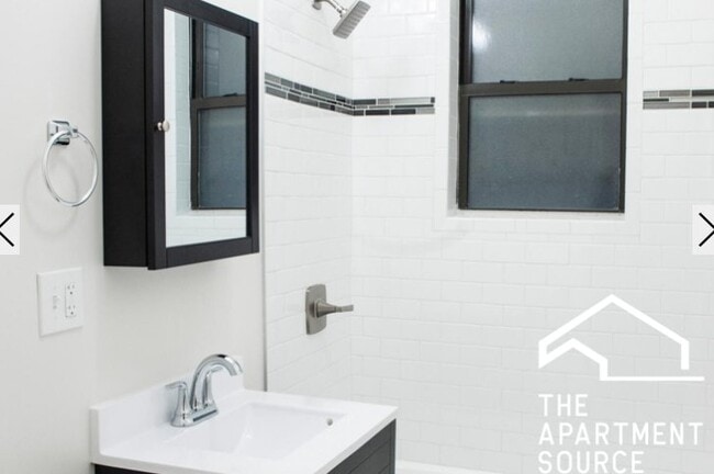 Photo - 730 W Roscoe St Unit 2