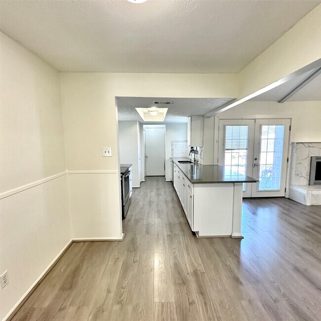 Photo - 3803 Black Cricket Ct