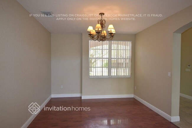 Photo - 14903 SW 159th Pl
