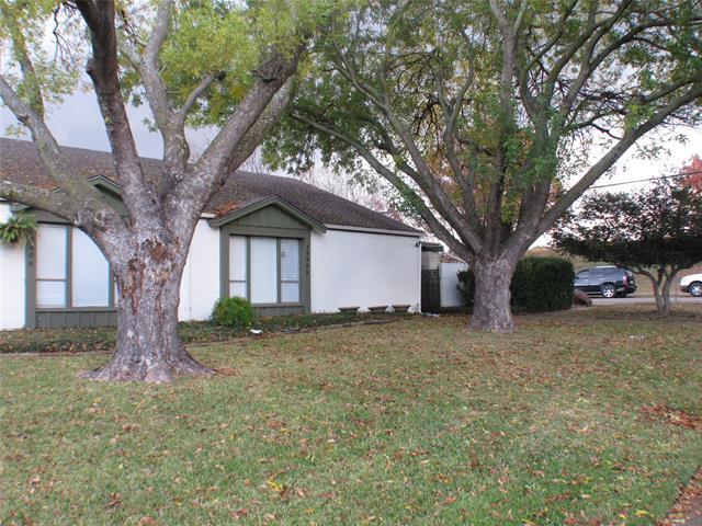 Photo - 10406 Shadow Bend Dr