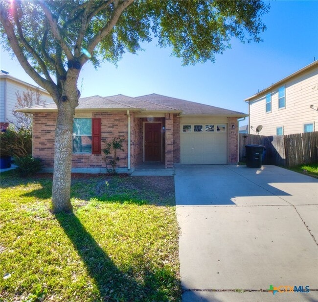 Photo - 656 Cherokee Blvd