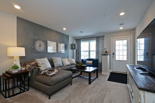 Photo - Immaculate 3 BD / 3 BA townhome in Lino La...