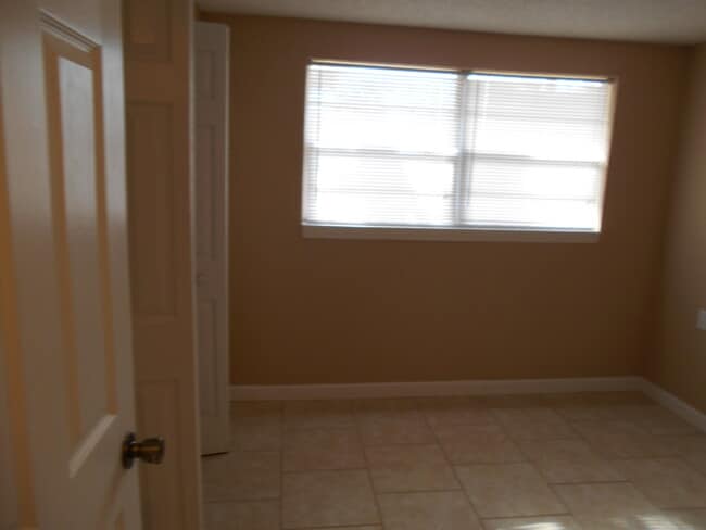 Photo - 85 Bluff Rd