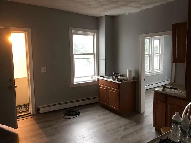 Photo - 635 Fall River Ave Unit 2A