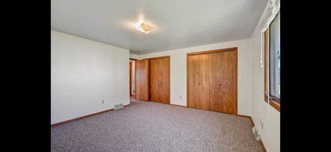 Photo - 656 Menlo Park Rd