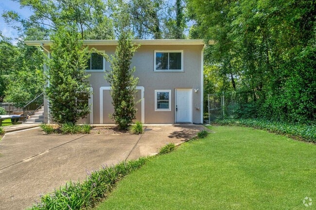 Building Photo - 2208 Escambia Dr Rental