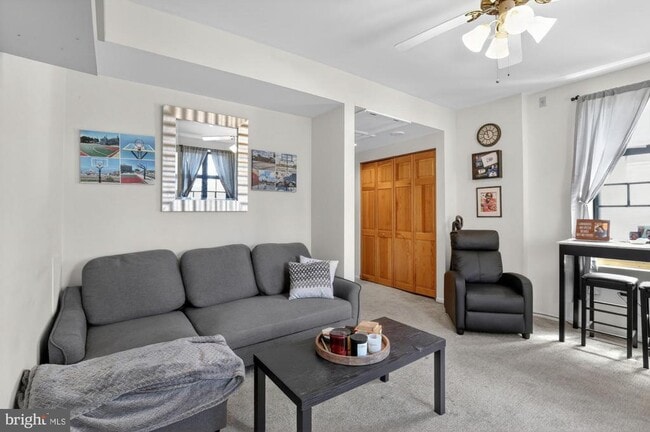 Photo - 1601 Spring Garden St Unit 501