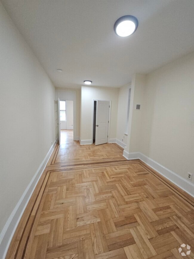 Building Photo - 327 Jackson St Unit 9 Rental