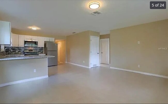 Photo - Home For Rent in St Petersburg!