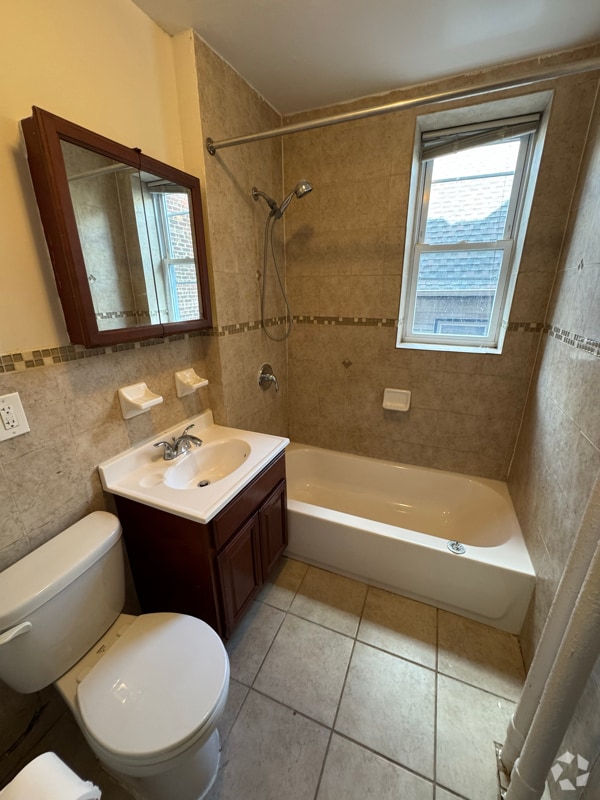 Building Photo - 1084 John F. Kennedy Blvd Rental