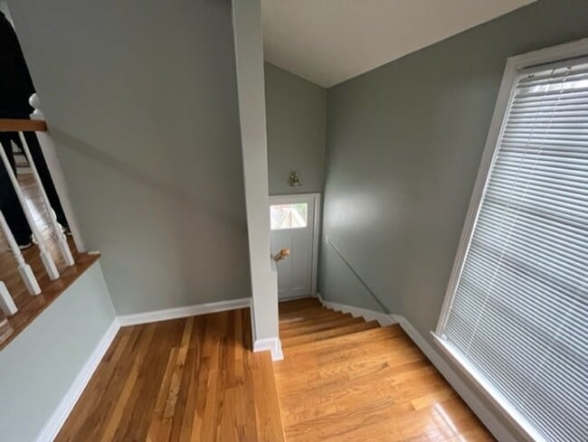 Photo - 883 Monroe Dr NE Unidad 5