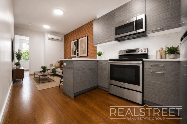 Photo - Modern 3 Bed 1.5 Bath in Stuyvesant Hieghts Unit 2L