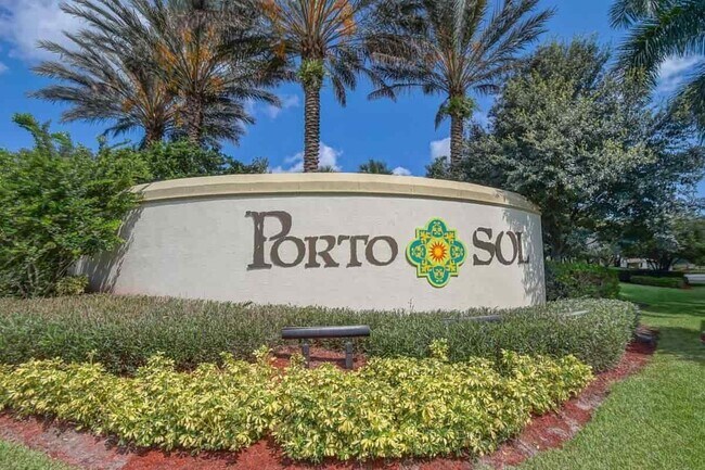 Photo - 2106 Belcara Court