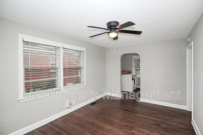 Photo - 1419 Herrin Ave