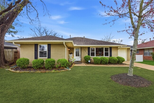 Photo - 2019 Brimberry St