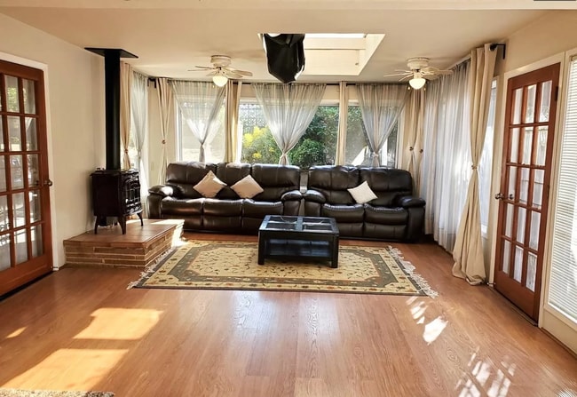 Photo - 6901 Sunkist Dr