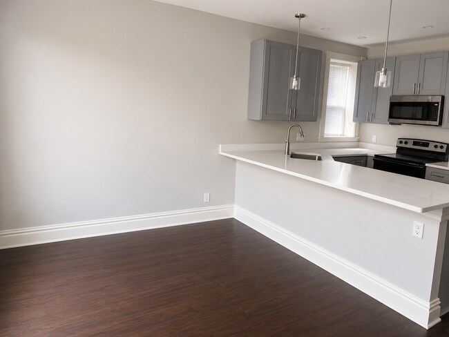 Photo - 1017 S Boyle Ave Unit 1019B