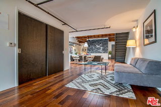 Photo - 1046 Princeton Dr