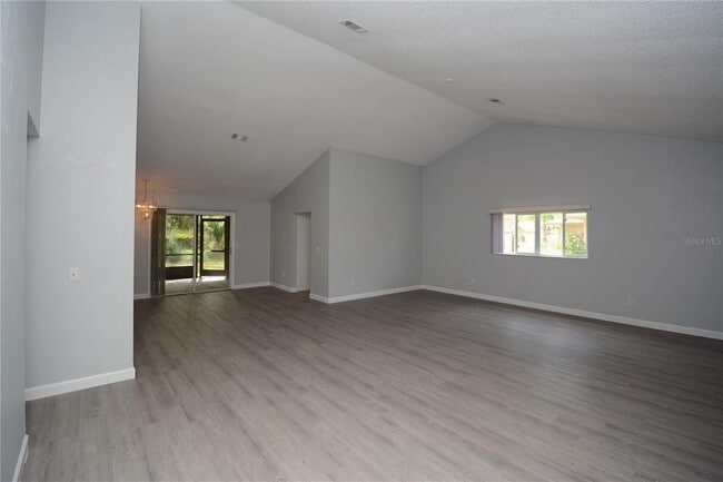 Photo - 23 Westrock Ln