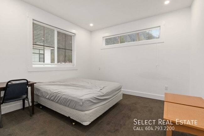 Photo - 63886 Beech AvenueA Unit A