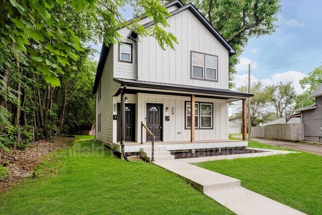 Photo - 821 Orange St