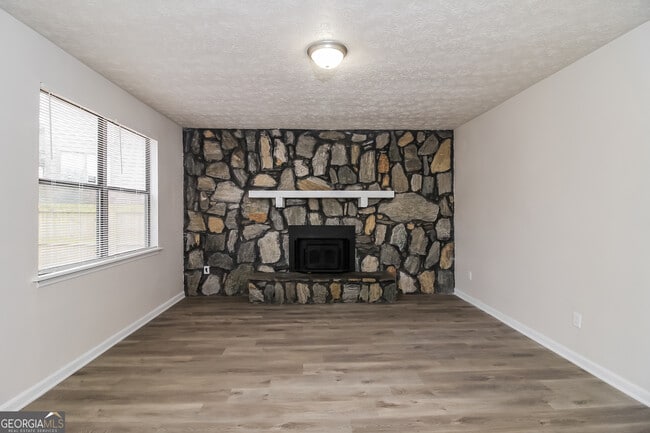 Photo - 6717 Knollwood Cir