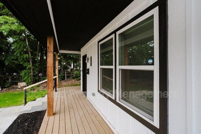 Photo - 821 Orange St