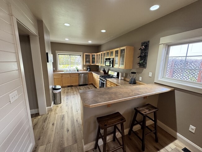 Photo - 813 N 15th Ave