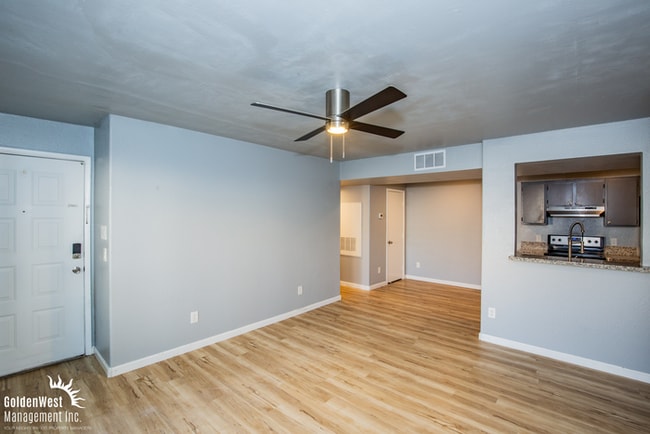 Photo - Charming 2Bdm 2Ba Condo in Gated Community!