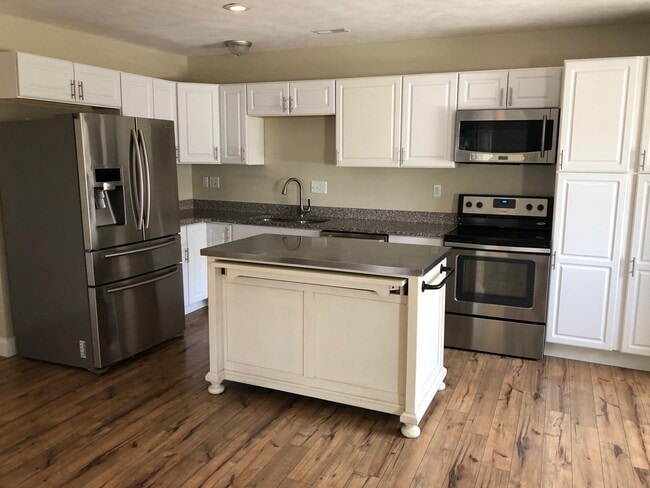 Photo - 605 W Virginia Ave Apartment Unit 605 West Virginia