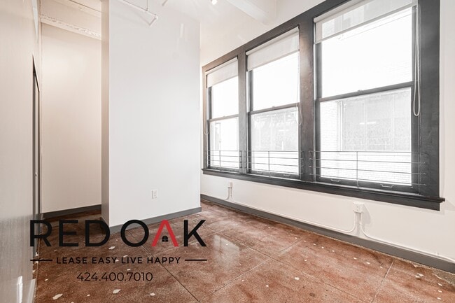 Photo - 430 S Broadway Unidad 609