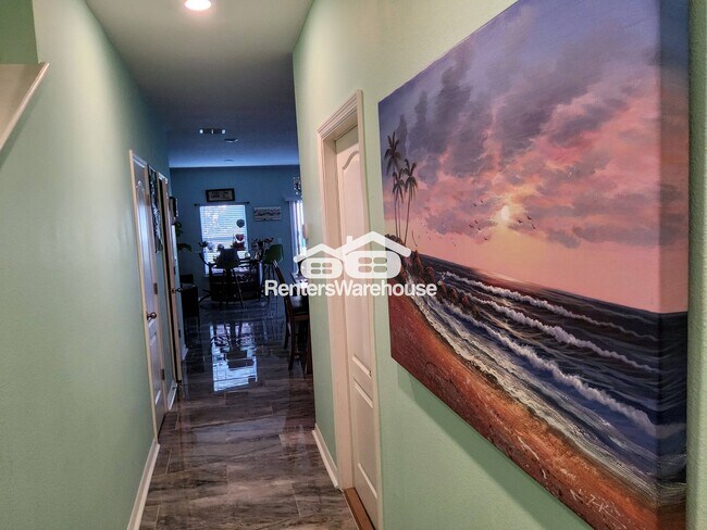 Photo - 10569 Madrone Cove Ct