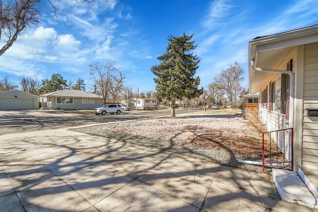 Photo - 5635 E Nebraska Way