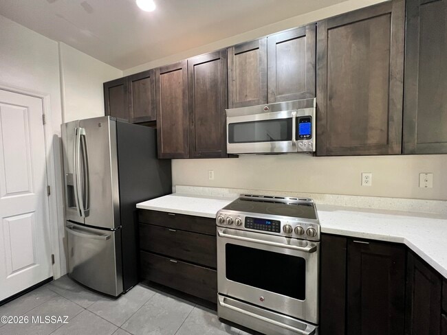 Photo - 391 E Calderwood Rd