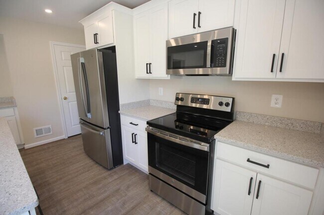 Building Photo - 118 N Cottage Rd Rental