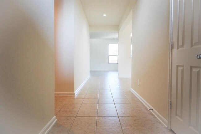 Photo - 4426 S Vineyard Mdw Ln