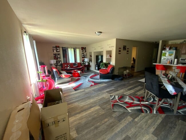 Photo - 3 Bedroom Home