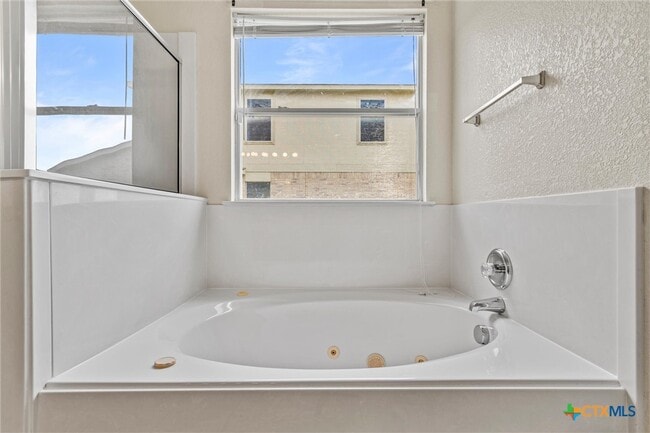 Photo - 5206 Oster Dr