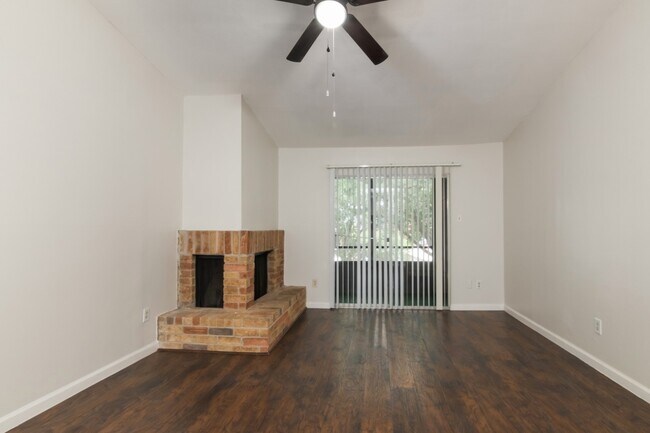 Photo - 10555 Turtlewood Ct Unidad 605