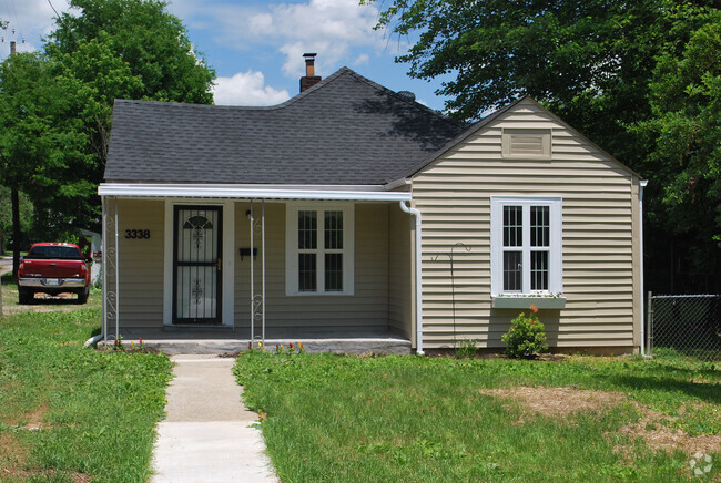 Building Photo - 3338 Powers St Rental