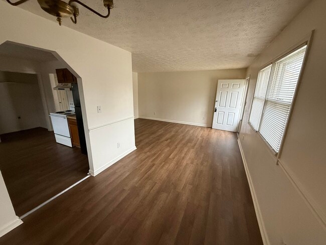 Photo - 341 Garden Park Dr