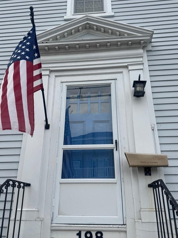 Photo - 198 Main St Unit 2