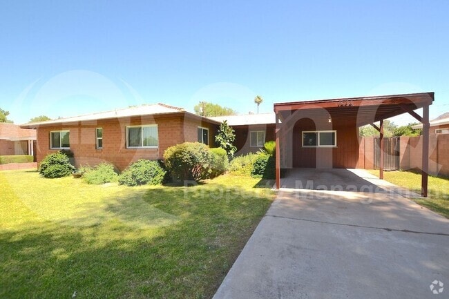 Building Photo - 1930 E Solano Dr Rental