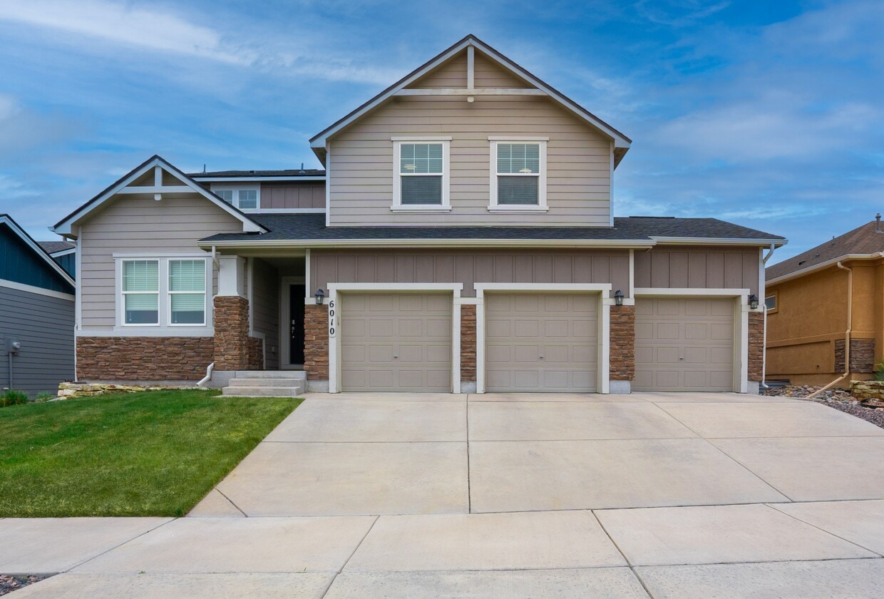 Photo - 6010 Traditions Dr (Colorado Springs, CO)