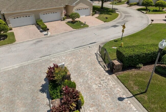 Photo - 2717 Tottenham Dr